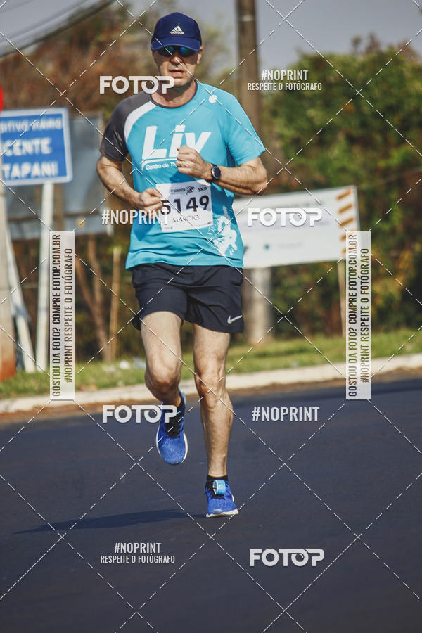 Achetez vos photos de l'vnement2 Corrida Shopping Jaragu sur Fotop