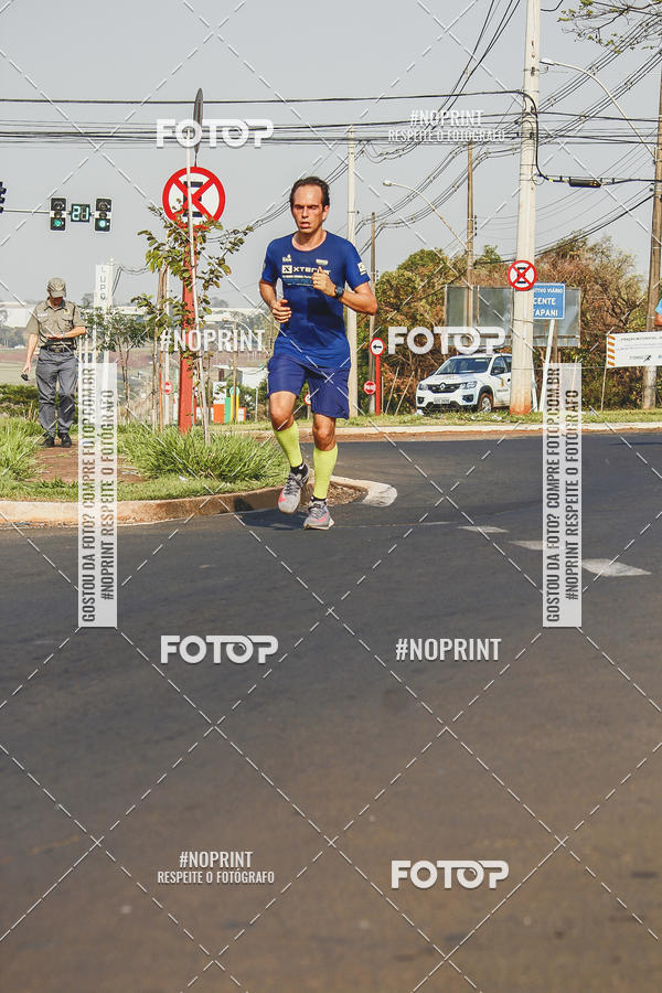 Achetez vos photos de l'vnement2 Corrida Shopping Jaragu sur Fotop