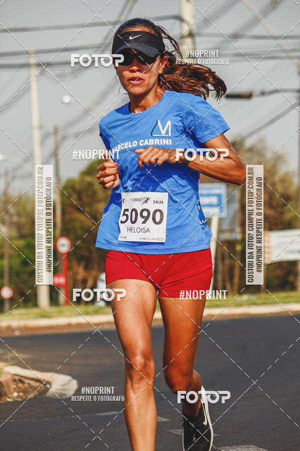 Achetez vos photos de l'vnement2 Corrida Shopping Jaragu sur Fotop