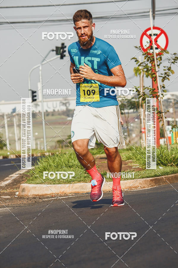 Achetez vos photos de l'vnement2 Corrida Shopping Jaragu sur Fotop