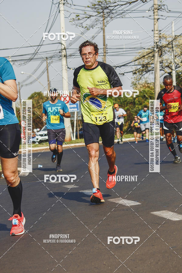 Compra tus fotos del evento2 Corrida Shopping Jaragu En Fotop