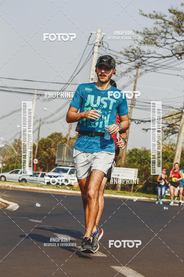 Achetez vos photos de l'vnement2 Corrida Shopping Jaragu sur Fotop