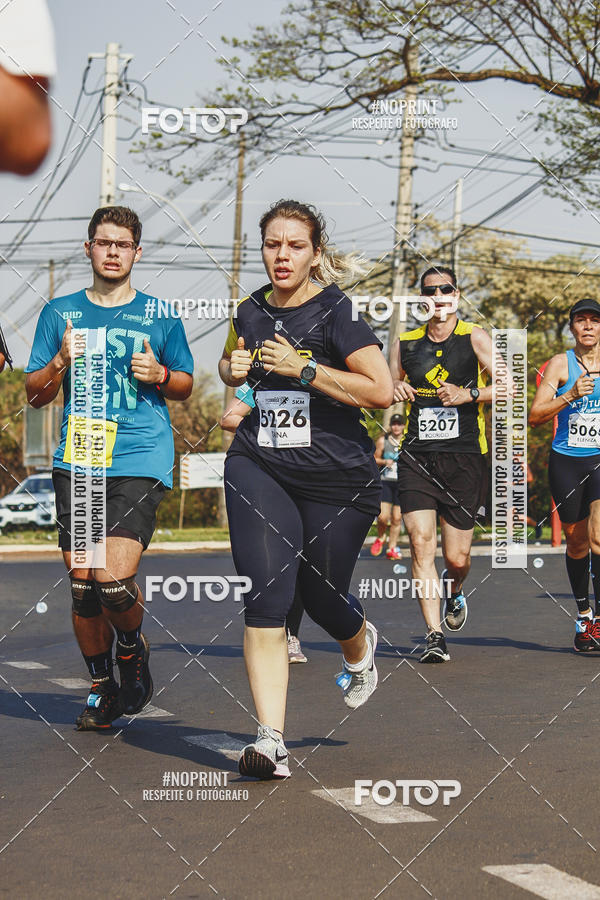 Achetez vos photos de l'vnement2 Corrida Shopping Jaragu sur Fotop