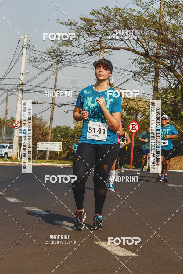 Achetez vos photos de l'vnement2 Corrida Shopping Jaragu sur Fotop