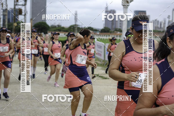 Buy your photos of the eventCorrida Mulher Maravilha - Summer Edition - SP on Fotop