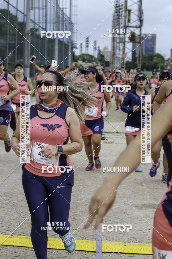 Buy your photos of the eventCorrida Mulher Maravilha - Summer Edition - SP on Fotop