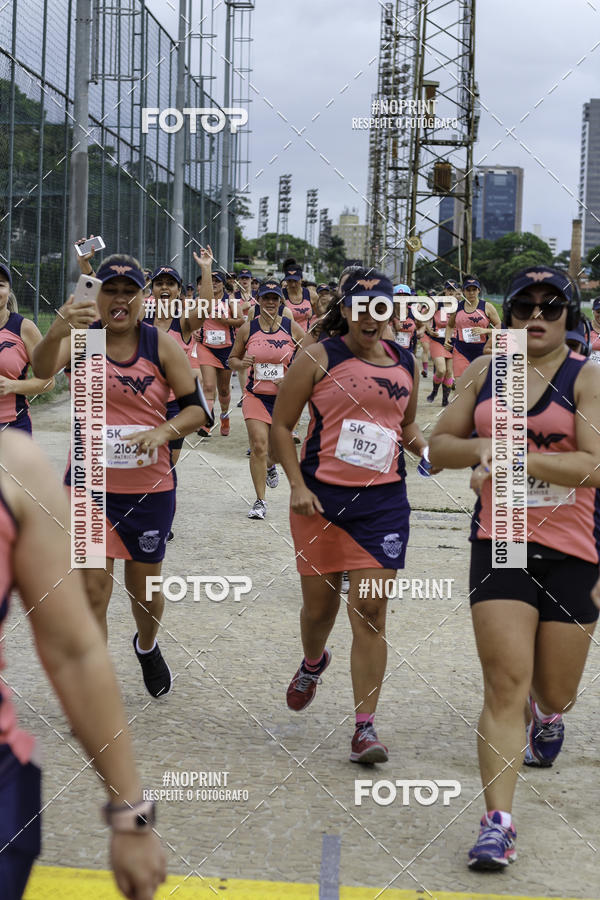 Buy your photos of the eventCorrida Mulher Maravilha - Summer Edition - SP on Fotop