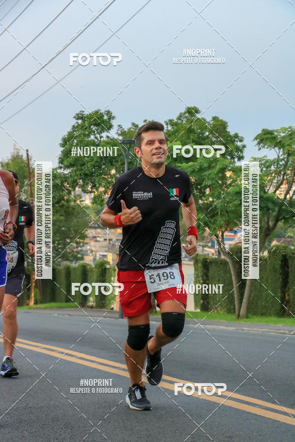 Compra tus fotos del eventoCircuito Mundial - Etapa Itlia - Curitiba En Fotop