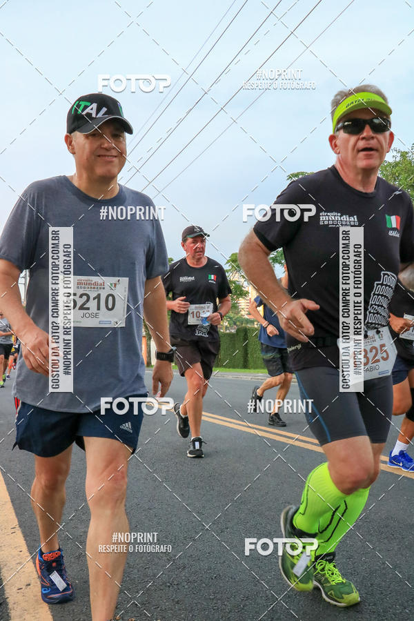 Buy your photos of the eventCircuito Mundial - Etapa Itlia - Curitiba on Fotop