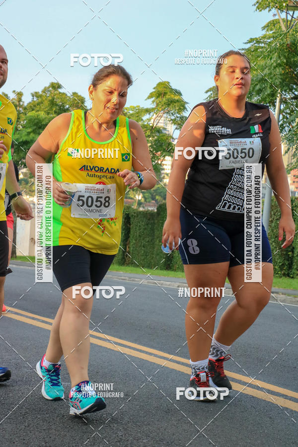 Compra tus fotos del eventoCircuito Mundial - Etapa Itlia - Curitiba En Fotop