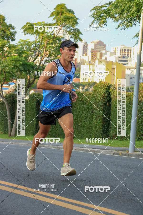 Compra tus fotos del eventoCircuito Mundial - Etapa Itlia - Curitiba En Fotop