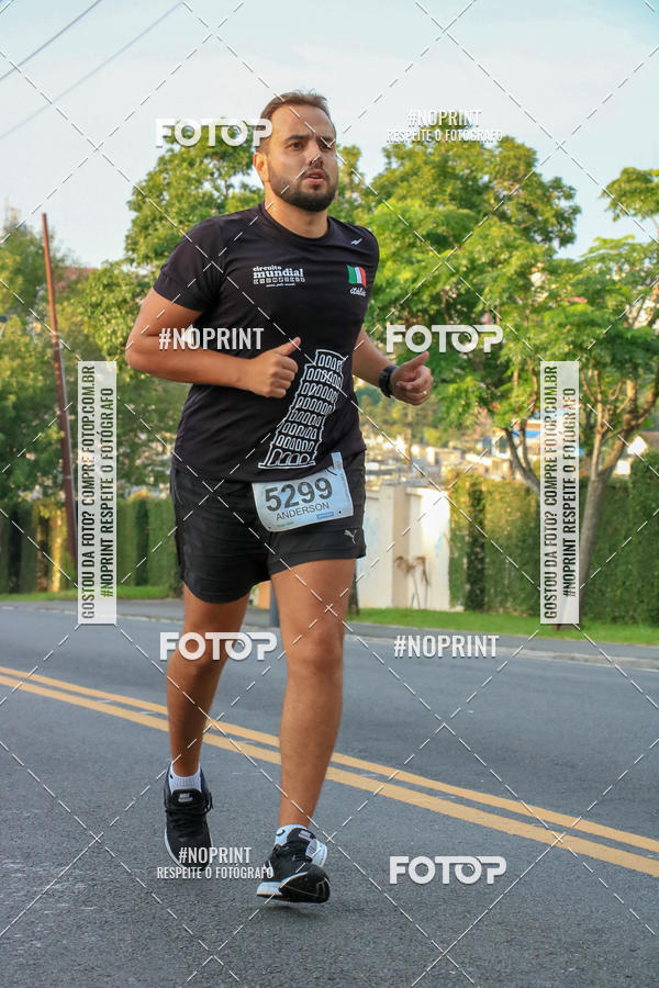 Compra tus fotos del eventoCircuito Mundial - Etapa Itlia - Curitiba En Fotop