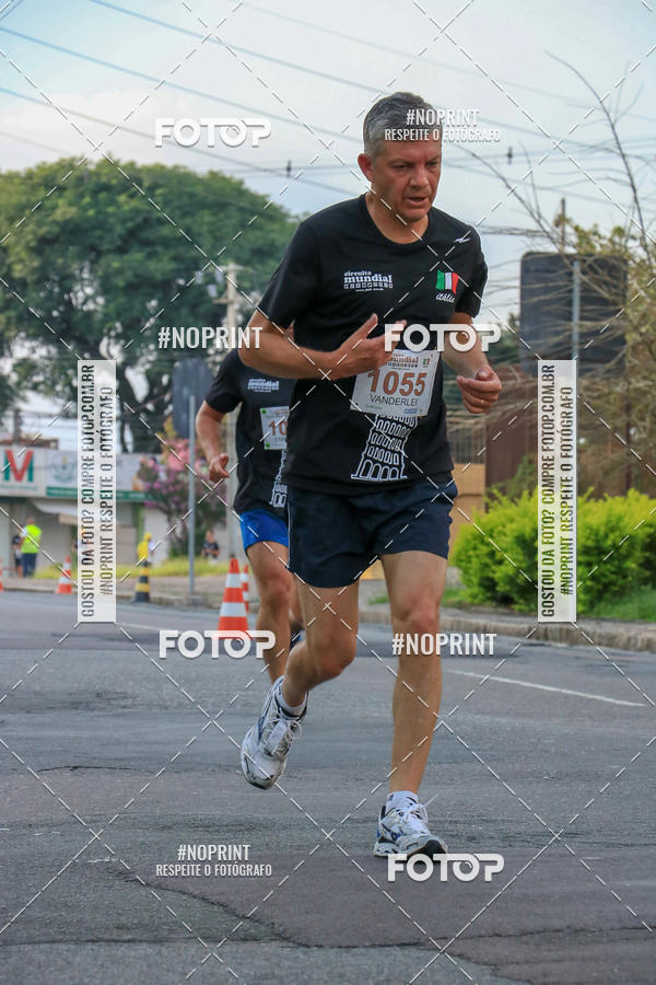 Compra tus fotos del eventoCircuito Mundial - Etapa Itlia - Curitiba En Fotop