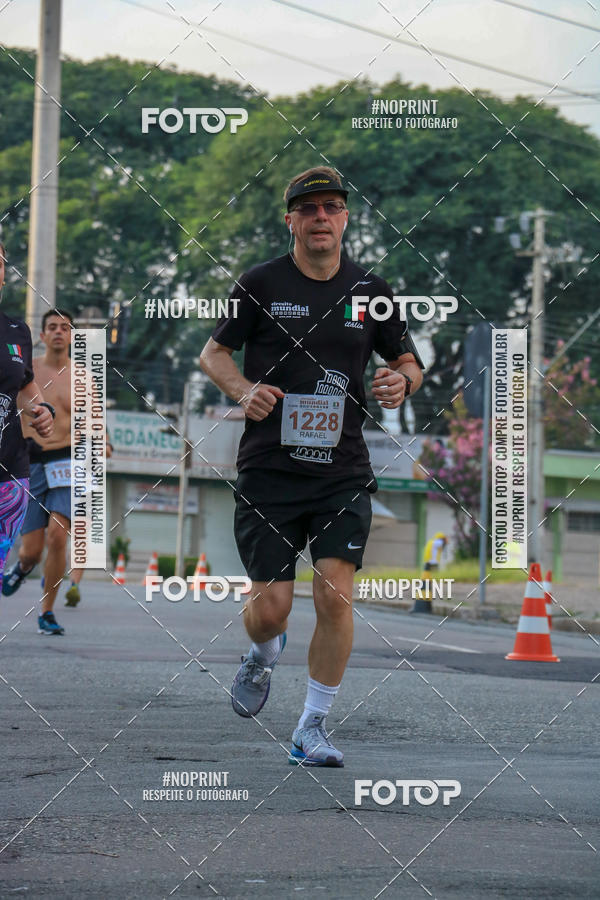 Compra tus fotos del eventoCircuito Mundial - Etapa Itlia - Curitiba En Fotop