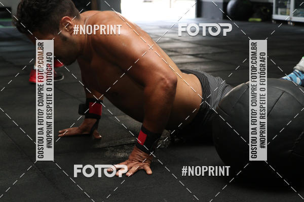 Buy your photos of the eventCrossfit Treze on Fotop