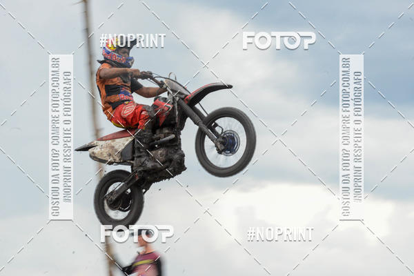 Compre suas fotos do eventoARENA TERREMOTO no Fotop