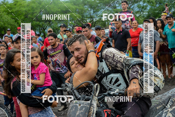 Buy your photos of the eventARENA TERREMOTO on Fotop