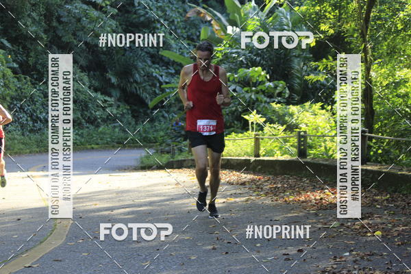Buy your photos of the eventMeia Maratona Estrada Velha de Santos - Circuito Caminhos do Mar 2019 on Fotop