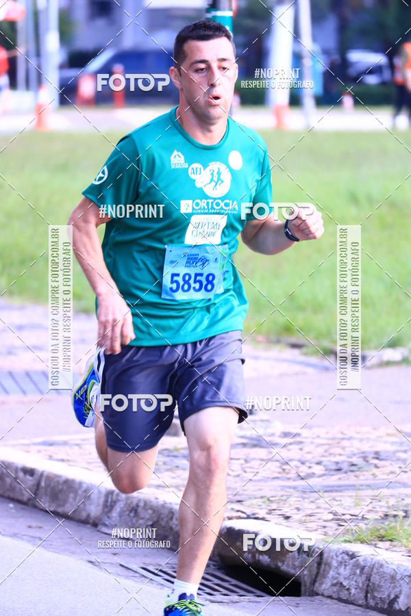Buy your photos of the eventAthenas 15K SP 2019 on Fotop