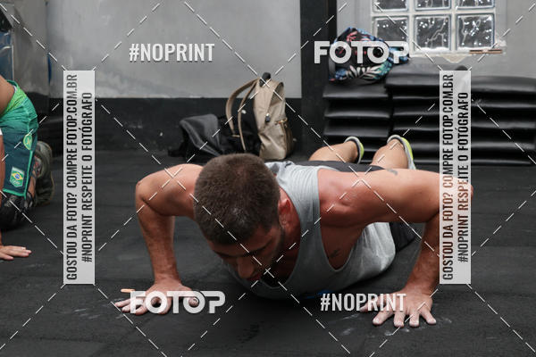 Buy your photos of the eventMurph - Crossfit Treze on Fotop