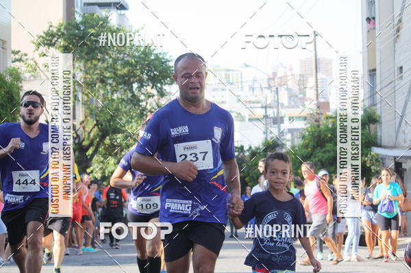 Buy your photos of the eventXVI CORRIDA R�STICA DA POL�CIA MILITAR DE MINAS GERAIS/DIVIN�POLIS on Fotop