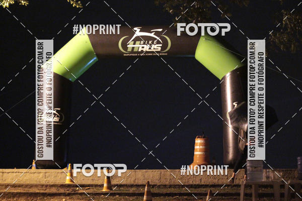 Compra tus fotos del eventoPark Trail Night Run En Fotop