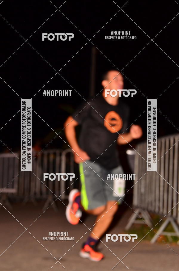 Buy your photos of the eventEclipse Night Run (Niter�i) on Fotop