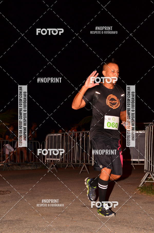 Buy your photos of the eventEclipse Night Run (Niter�i) on Fotop