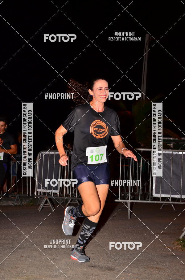 Buy your photos of the eventEclipse Night Run (Niter�i) on Fotop