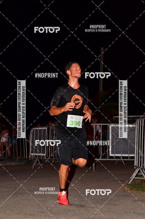 Buy your photos of the eventEclipse Night Run (Niter�i) on Fotop