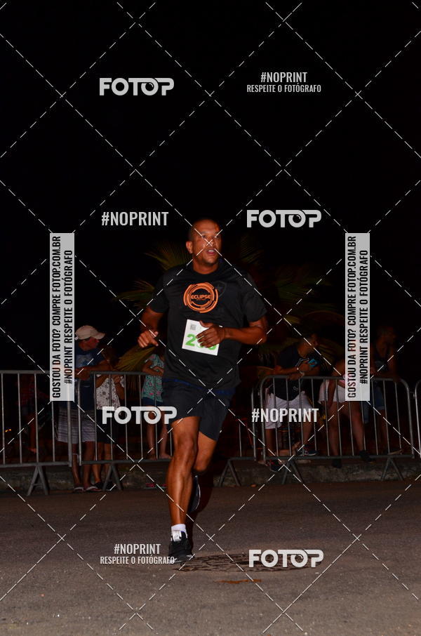 Buy your photos of the eventEclipse Night Run (Niter�i) on Fotop