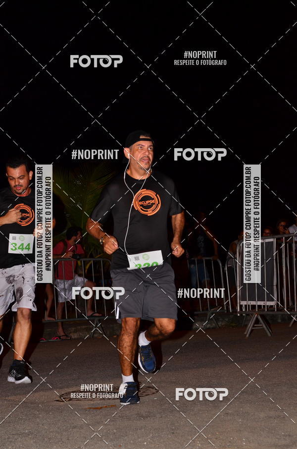 Buy your photos of the eventEclipse Night Run (Niter�i) on Fotop
