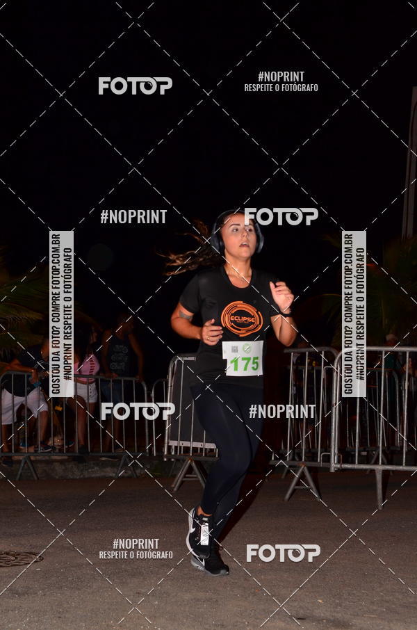 Buy your photos of the eventEclipse Night Run (Niter�i) on Fotop