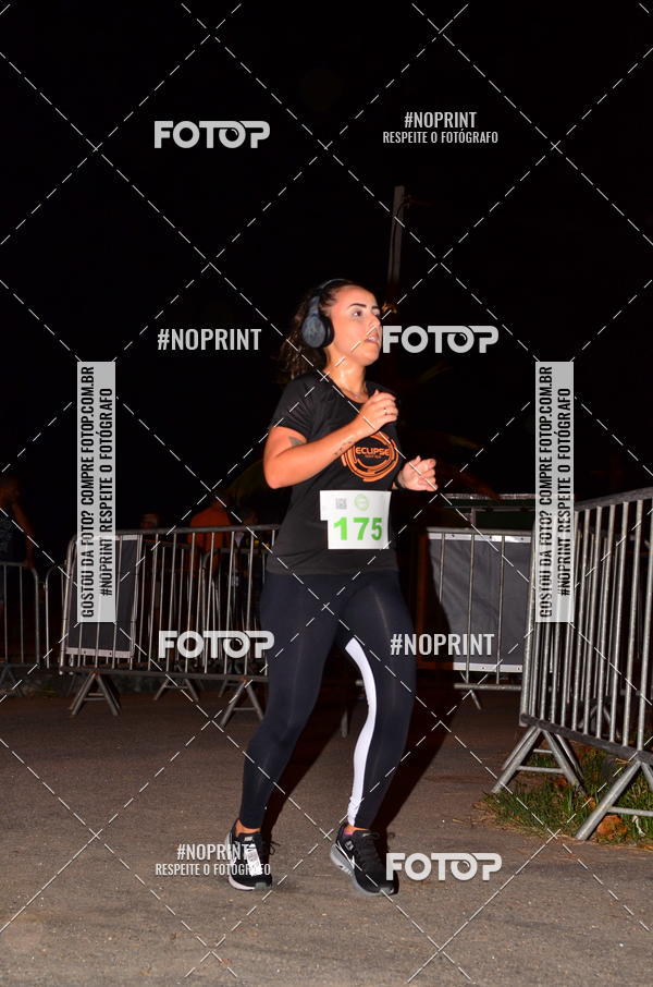 Buy your photos of the eventEclipse Night Run (Niter�i) on Fotop