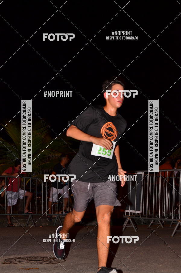 Buy your photos of the eventEclipse Night Run (Niter�i) on Fotop