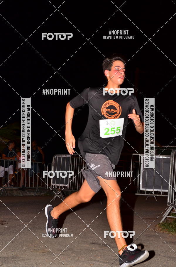 Buy your photos of the eventEclipse Night Run (Niter�i) on Fotop