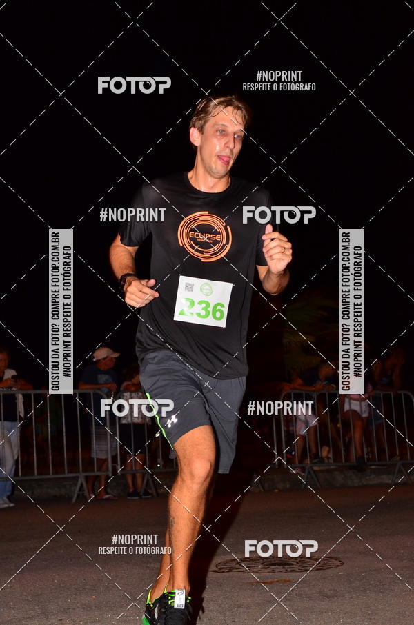 Buy your photos of the eventEclipse Night Run (Niter�i) on Fotop