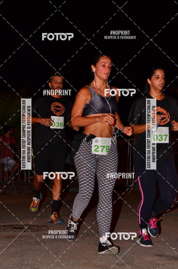 Buy your photos of the eventEclipse Night Run (Niter�i) on Fotop