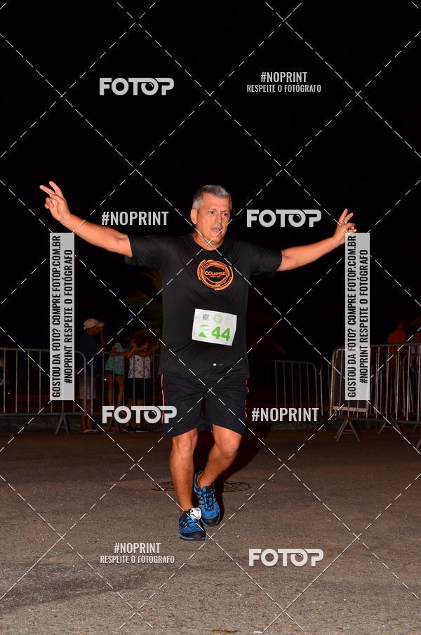 Buy your photos of the eventEclipse Night Run (Niter�i) on Fotop