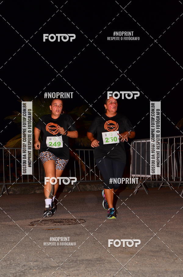 Buy your photos of the eventEclipse Night Run (Niter�i) on Fotop