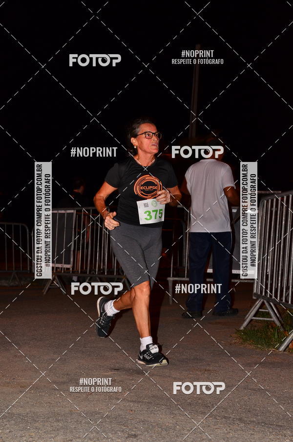 Buy your photos of the eventEclipse Night Run (Niter�i) on Fotop