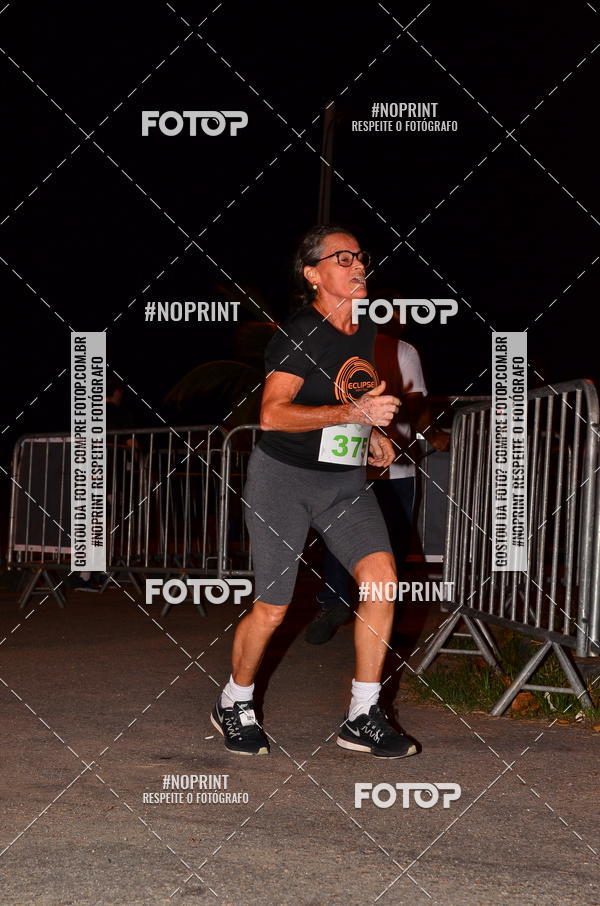 Buy your photos of the eventEclipse Night Run (Niter�i) on Fotop