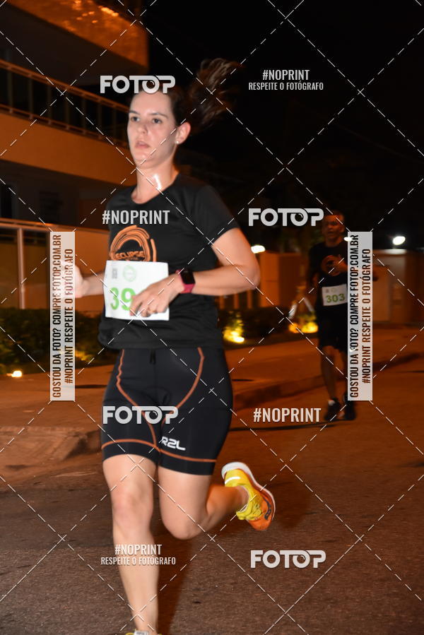 Buy your photos of the eventEclipse Night Run (Niter�i) on Fotop