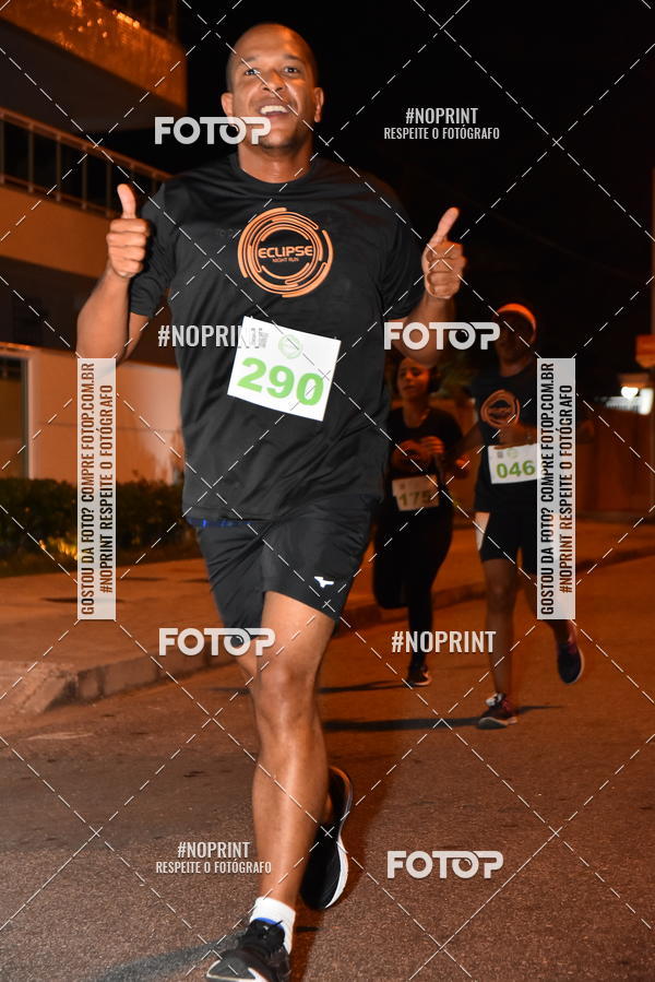 Buy your photos of the eventEclipse Night Run (Niter�i) on Fotop