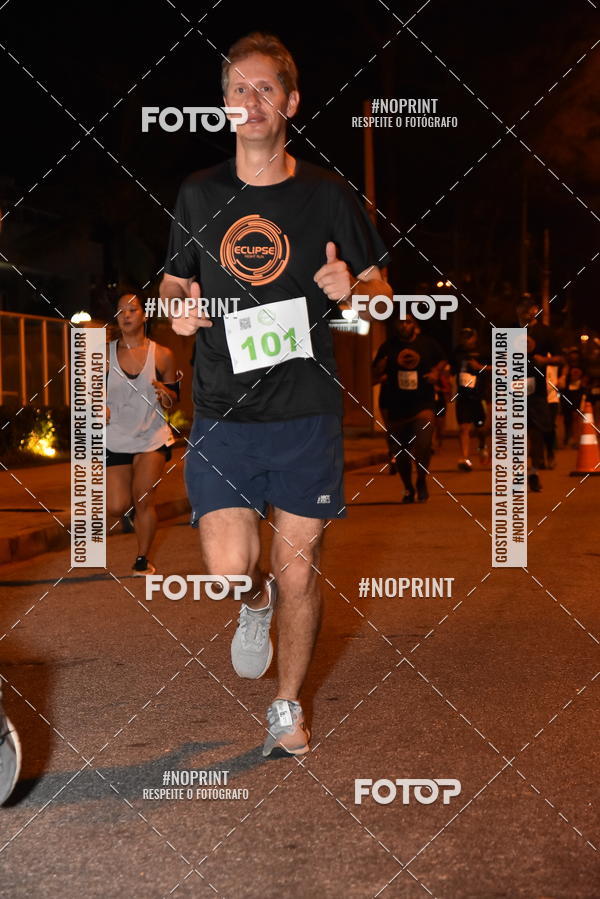 Buy your photos of the eventEclipse Night Run (Niter�i) on Fotop