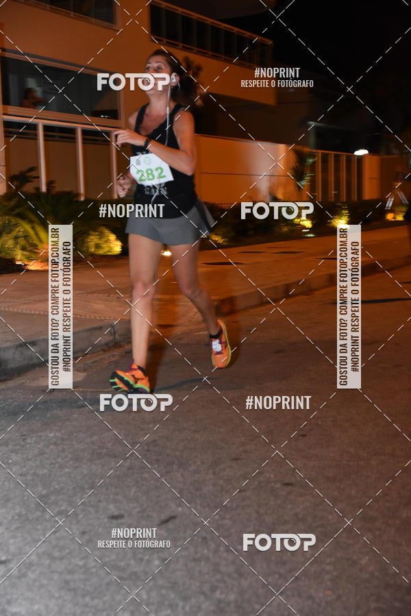 Buy your photos of the eventEclipse Night Run (Niter�i) on Fotop