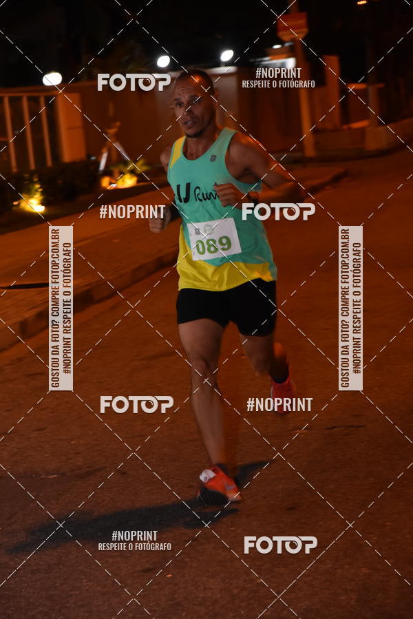 Buy your photos of the eventEclipse Night Run (Niteri) on Fotop
