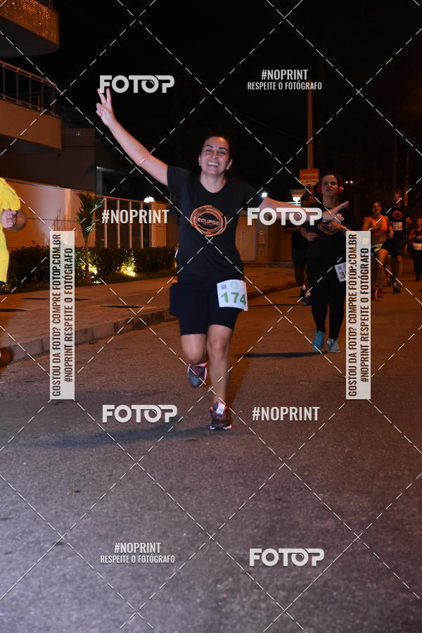 Buy your photos of the eventEclipse Night Run (Niter�i) on Fotop