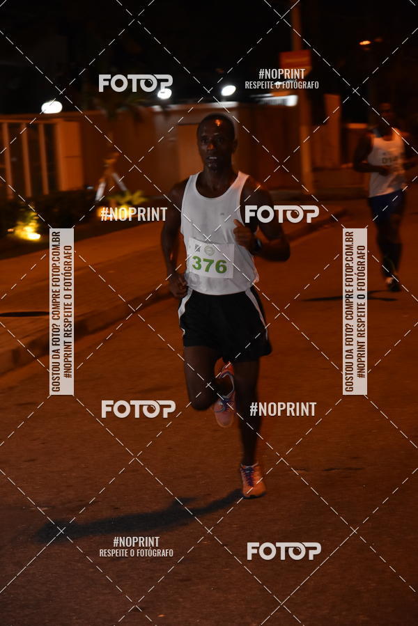 Buy your photos of the eventEclipse Night Run (Niteri) on Fotop