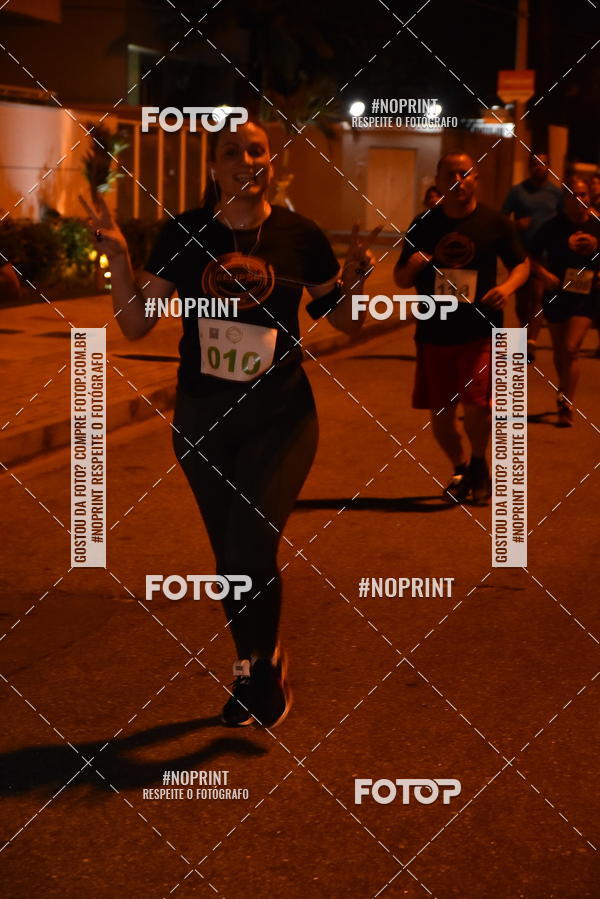 Buy your photos of the eventEclipse Night Run (Niter�i) on Fotop